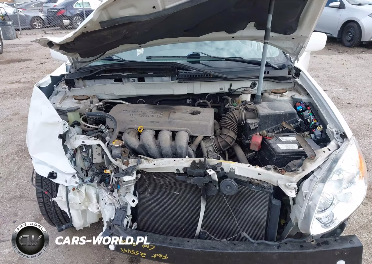 2005 Toyota Corolla Le VIN:1NXBR32E05Z370272 - 10