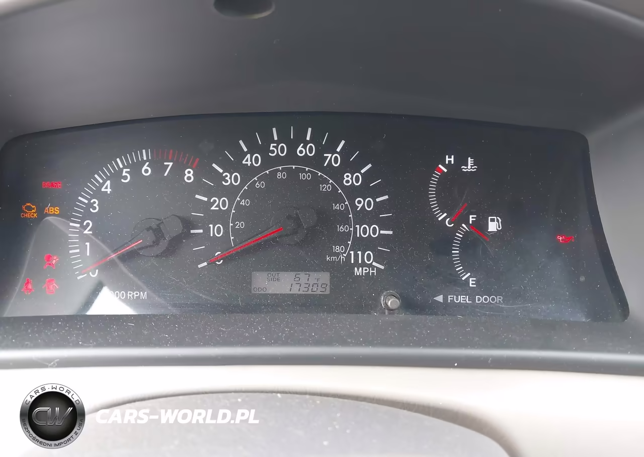 2005 Toyota Corolla Le VIN:1NXBR32E05Z370272 - 7