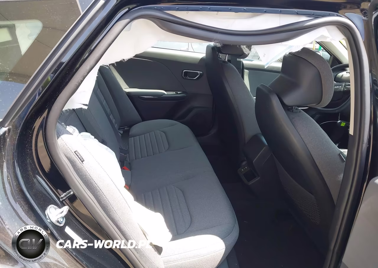 2025 Kia K4 Ex VIN:3KPFU4DE9SE190497 - 8