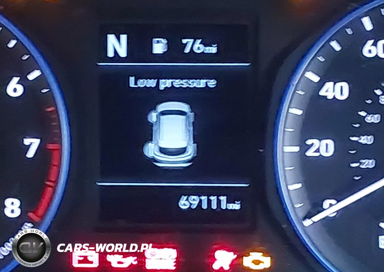 2021 Hyundai Kona Se VIN:KM8K1CAA6MU664716 - 16