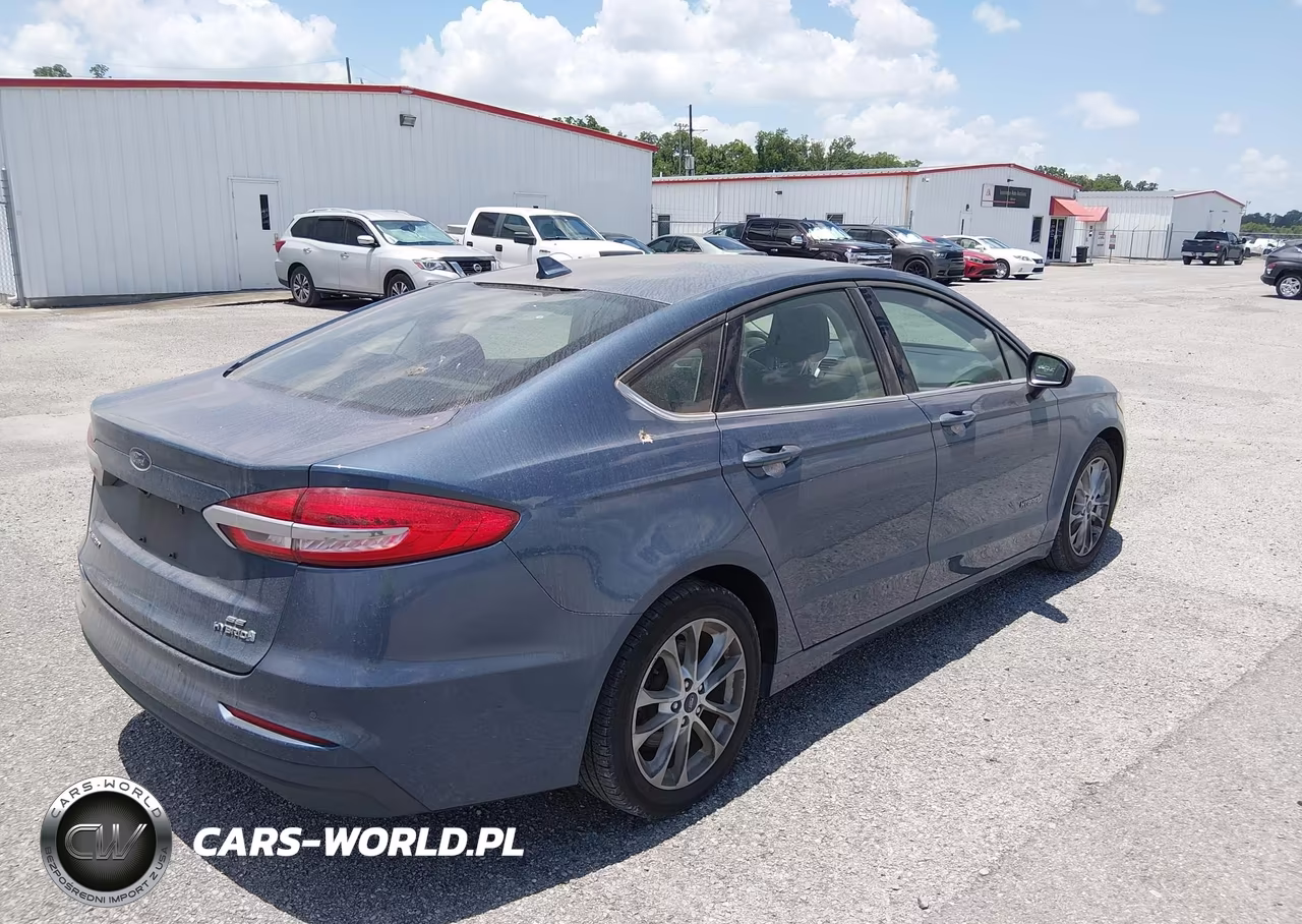 2019 Ford Fusion Hybrid Se VIN:3FA6P0LU9KR149519 - 4
