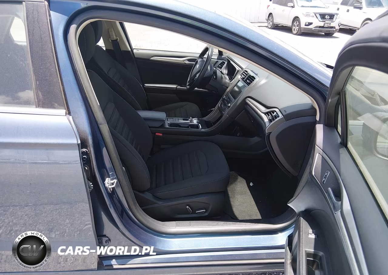 2019 Ford Fusion Hybrid Se VIN:3FA6P0LU9KR149519 - 5