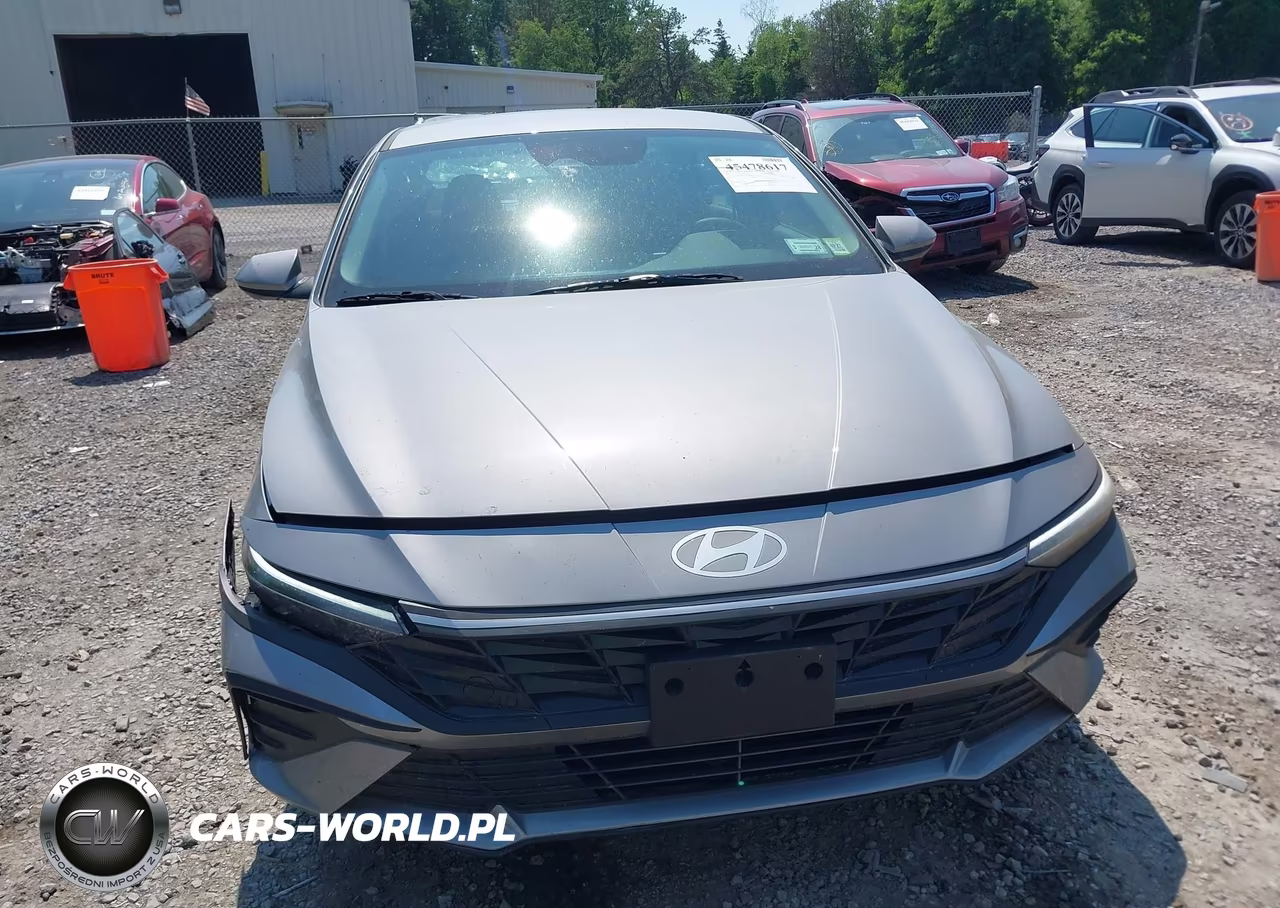 2025 Hyundai Elantra Se VIN:KMHLL4DGXSU086959 - 12