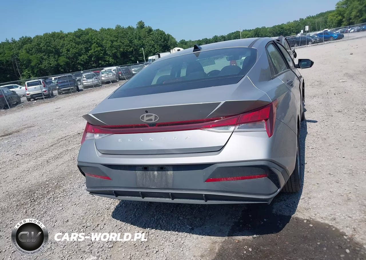 2025 Hyundai Elantra Se VIN:KMHLL4DGXSU086959 - 16