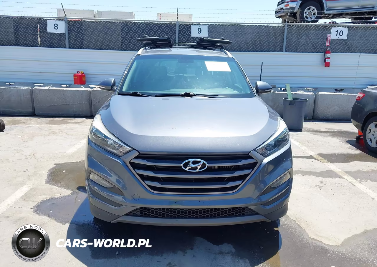 2016 Hyundai Tucson Sport VIN:KM8J33A21GU125813 - 12