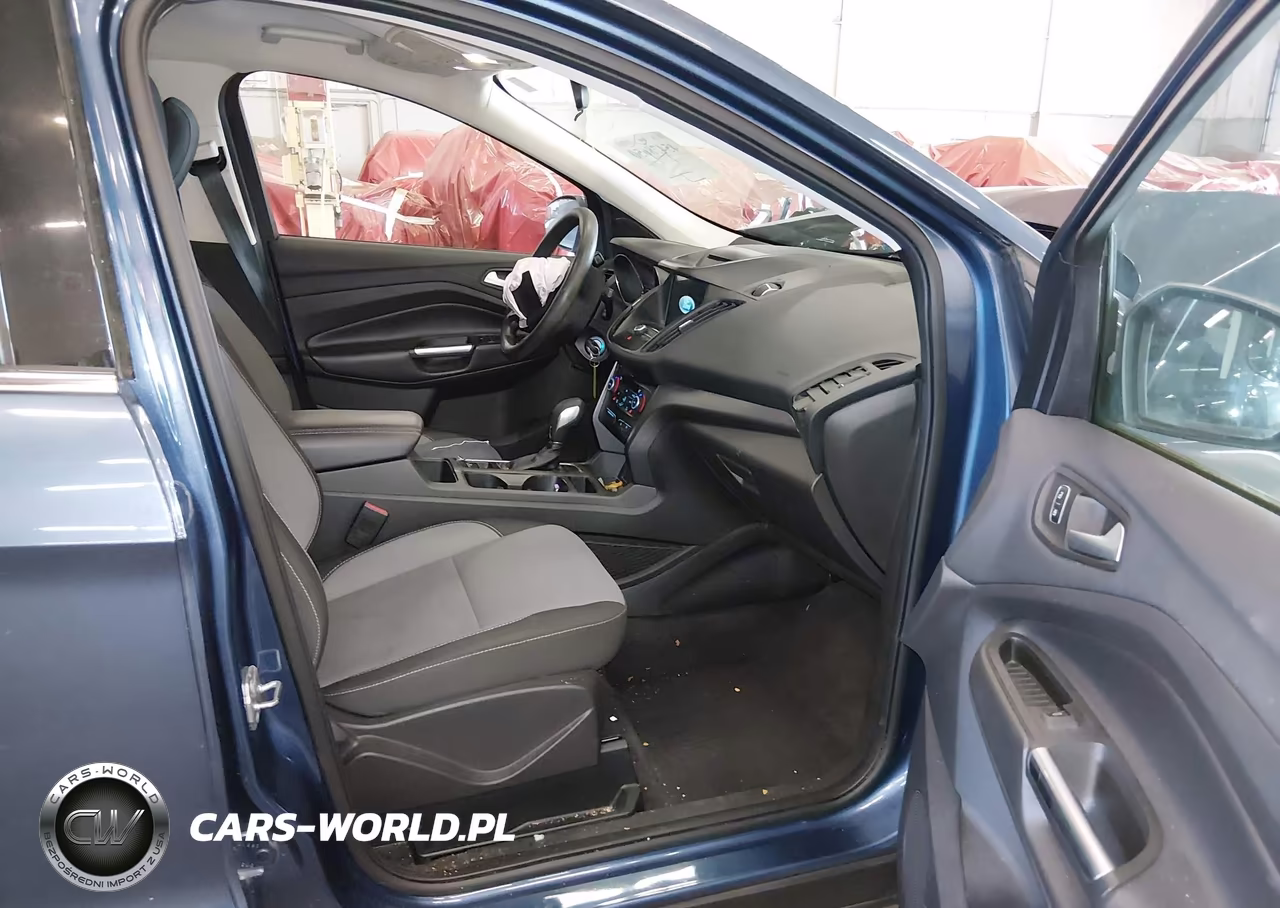 2018 Ford Escape Se VIN:1FMCU9GD8JUC36299 - 5