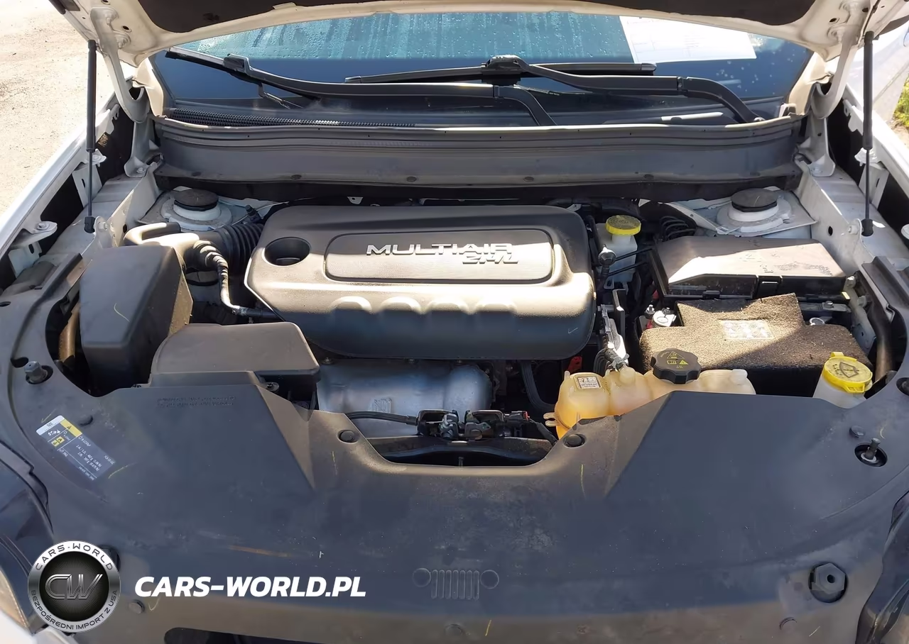2019 Jeep Cherokee Latitude Fwd VIN:1C4PJLCB3KD175686 - 10