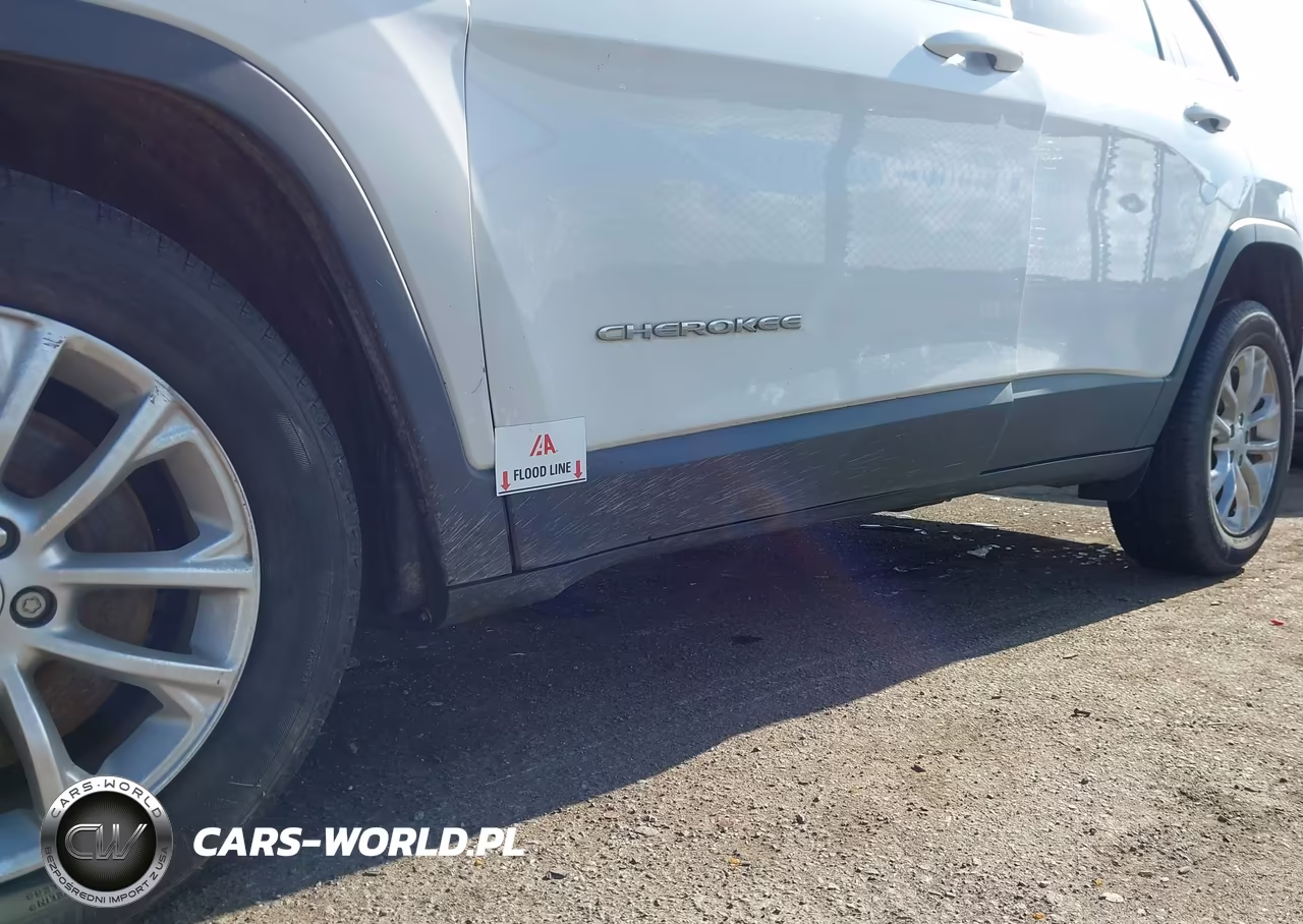 2019 Jeep Cherokee Latitude Fwd VIN:1C4PJLCB3KD175686 - 13
