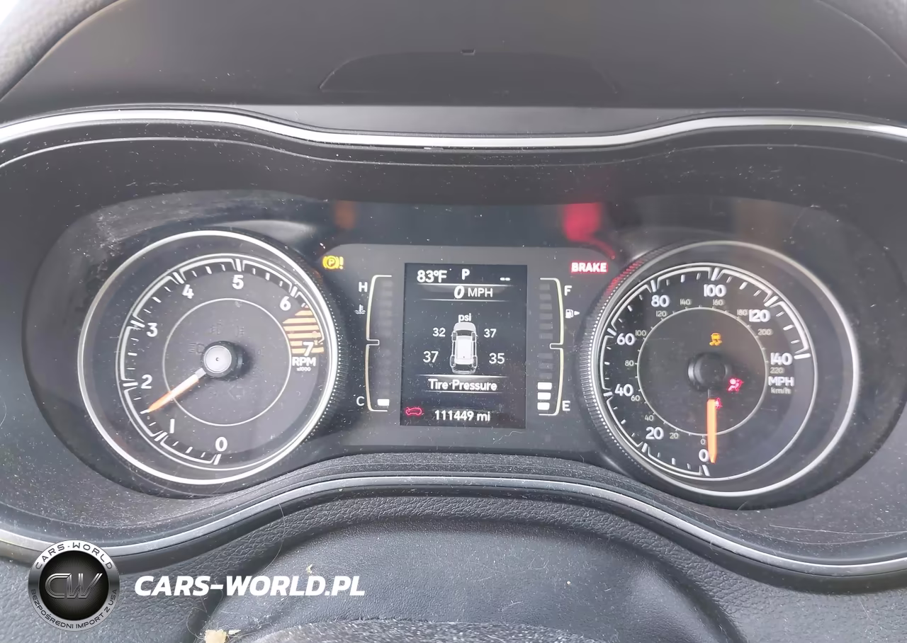 2019 Jeep Cherokee Latitude Fwd VIN:1C4PJLCB3KD175686 - 7