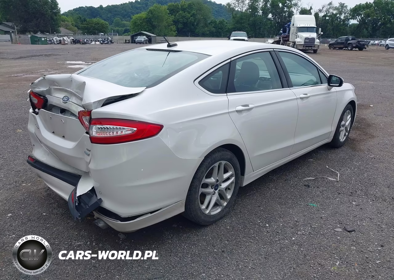 2016 Ford Fusion Se VIN:1FA6P0HDXG5121067 - 4