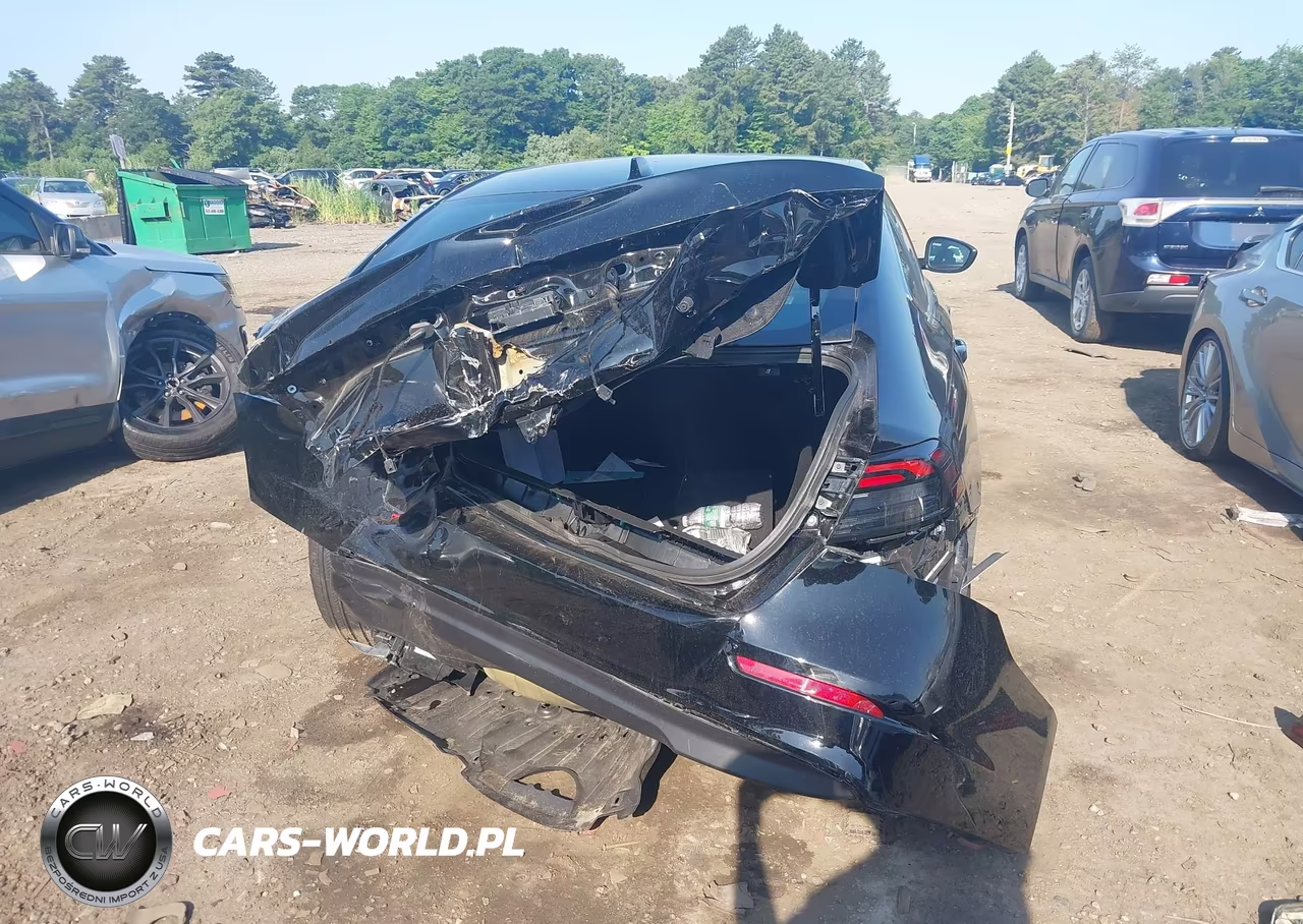 2025 Honda Accord Hybrid Sport VIN:1HGCY2F54SA098033 - 17