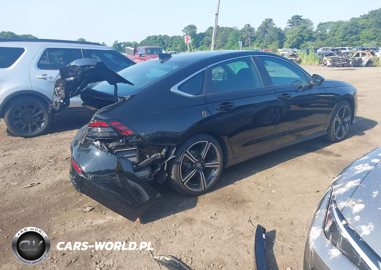 2025 Honda Accord Hybrid Sport VIN:1HGCY2F54SA098033 - 4