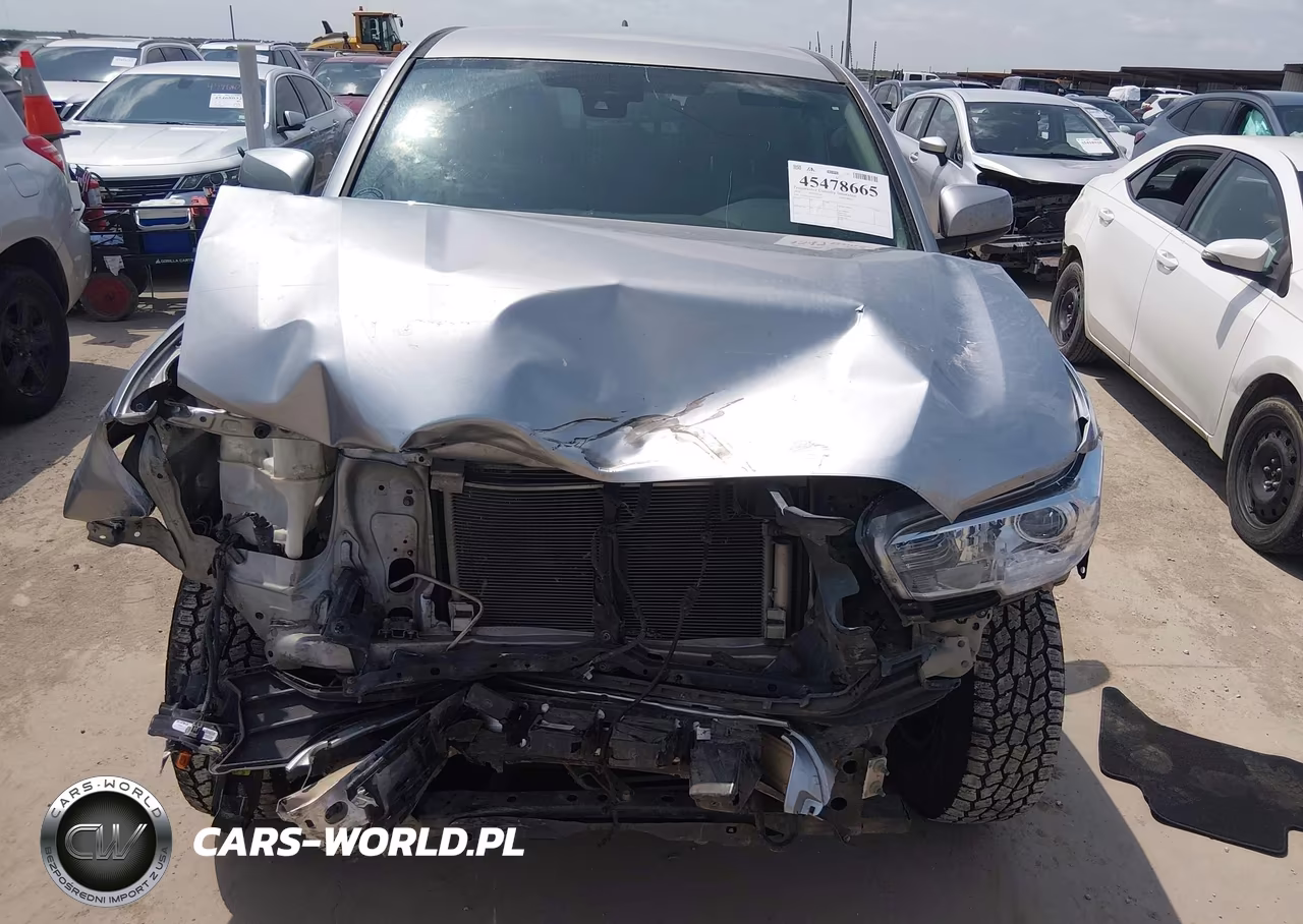 2018 Toyota Tacoma Sr VIN:5TFAX5GN2JX118431 - 13