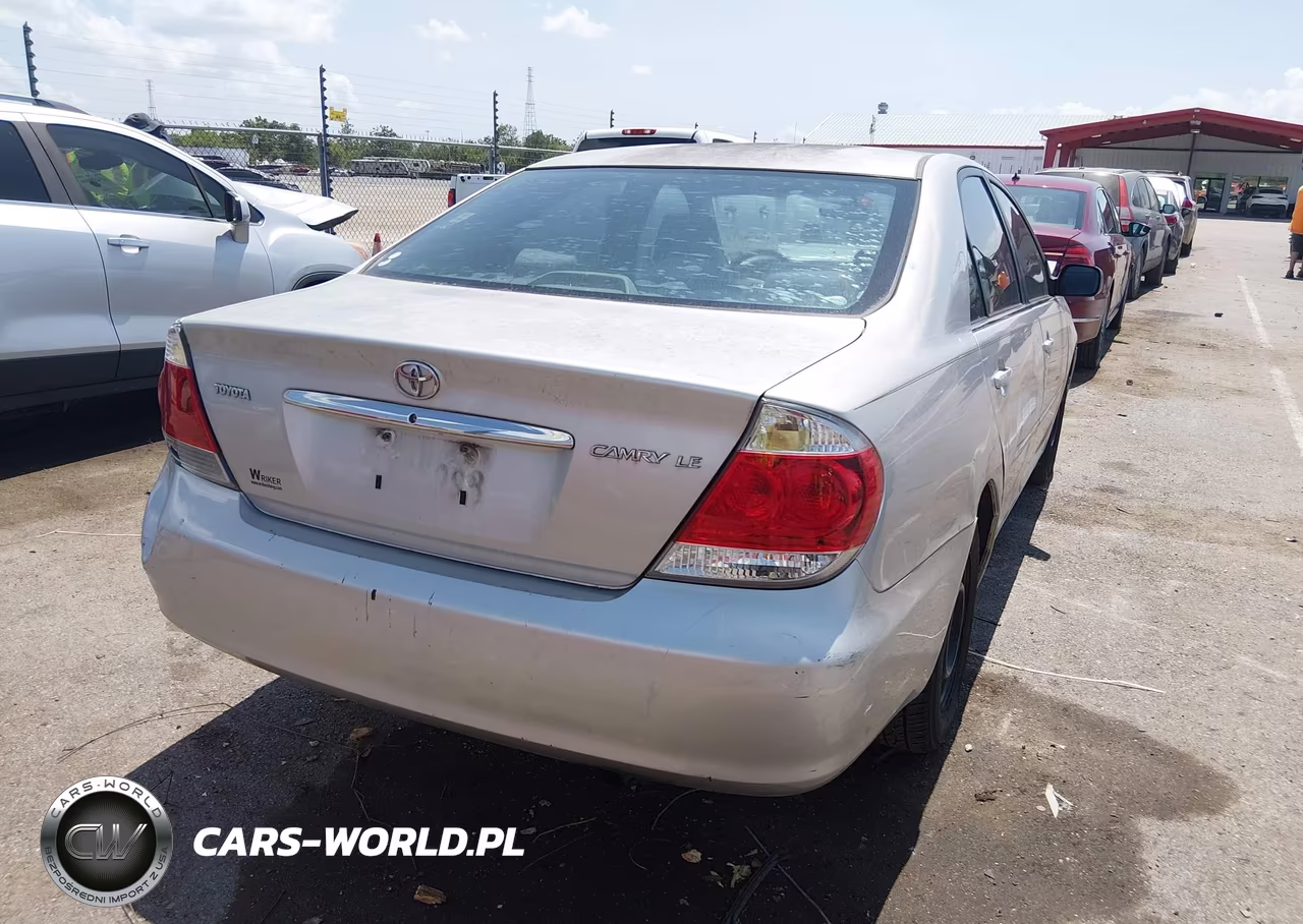 2006 Toyota Camry Le VIN:4T1BE32K56U114101 - 4