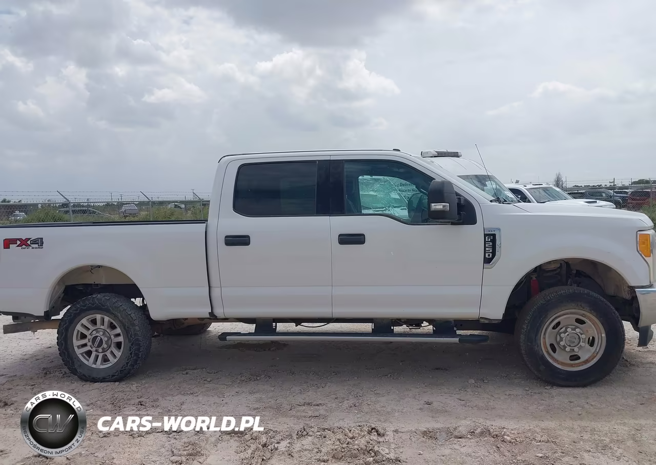 2017 Ford F-250 King Ranch-Lariat-Platinum-Xl-Xlt VIN:1FT7W2B60HEF01253 - 13
