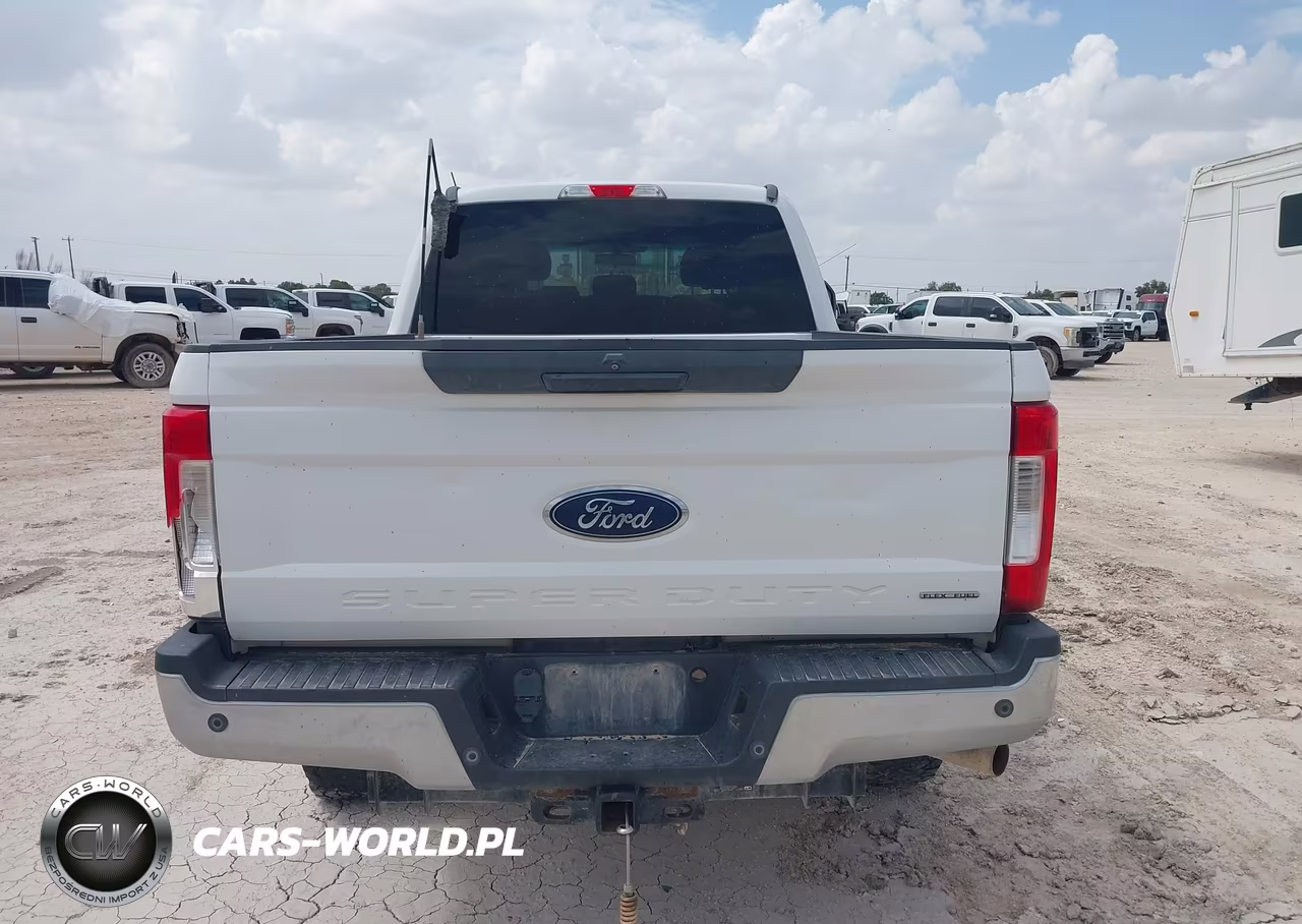 2017 Ford F-250 King Ranch-Lariat-Platinum-Xl-Xlt VIN:1FT7W2B60HEF01253 - 16