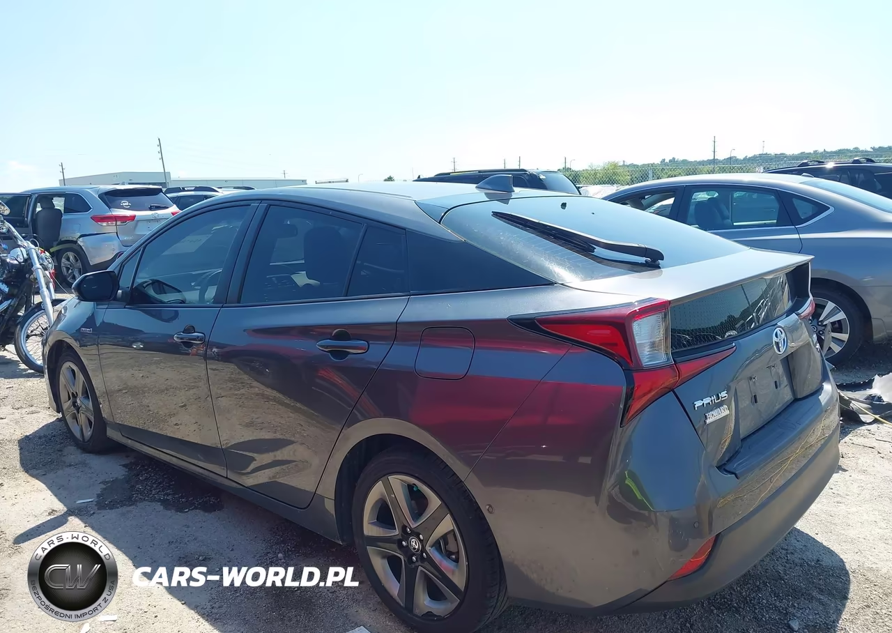 2021 Toyota Prius Xle VIN:JTDKAMFU1M3138691 - 14