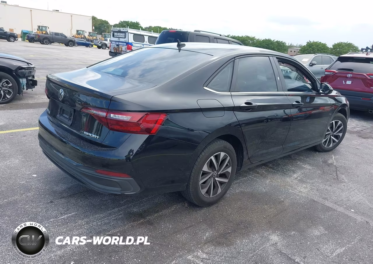 2022 Volkswagen Jetta 1.5T S VIN:3VWCM7BU4NM030680 - 4