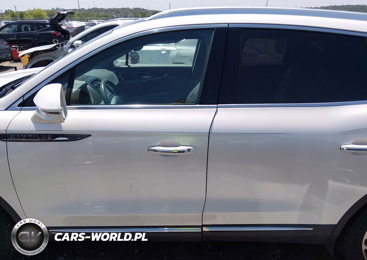 2019 Lincoln Nautilus Reserve VIN:2LMPJ6LP1KBL19559 - 14