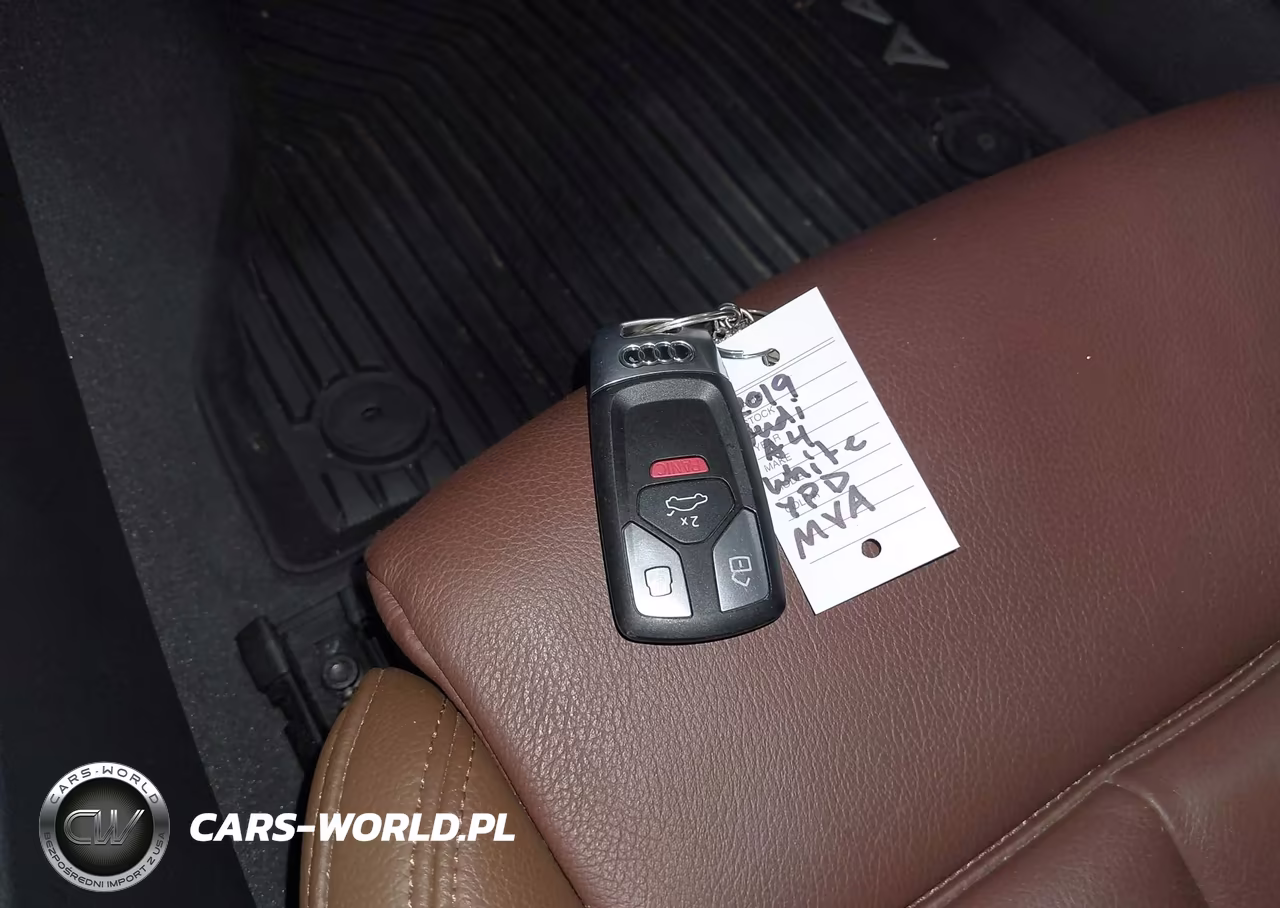 2019 Audi A4 45 Premium VIN:WAUENAF4XKA049191 - 11