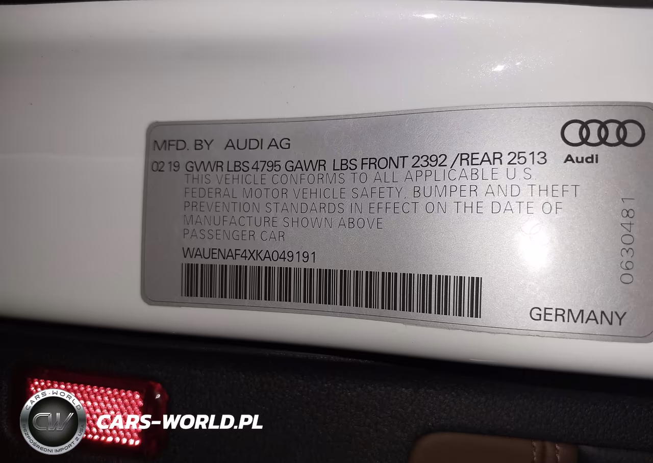 2019 Audi A4 45 Premium VIN:WAUENAF4XKA049191 - 9