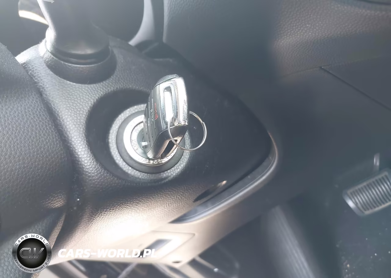2018 Kia Soul + VIN:KNDJP3A52J7602127 - 11