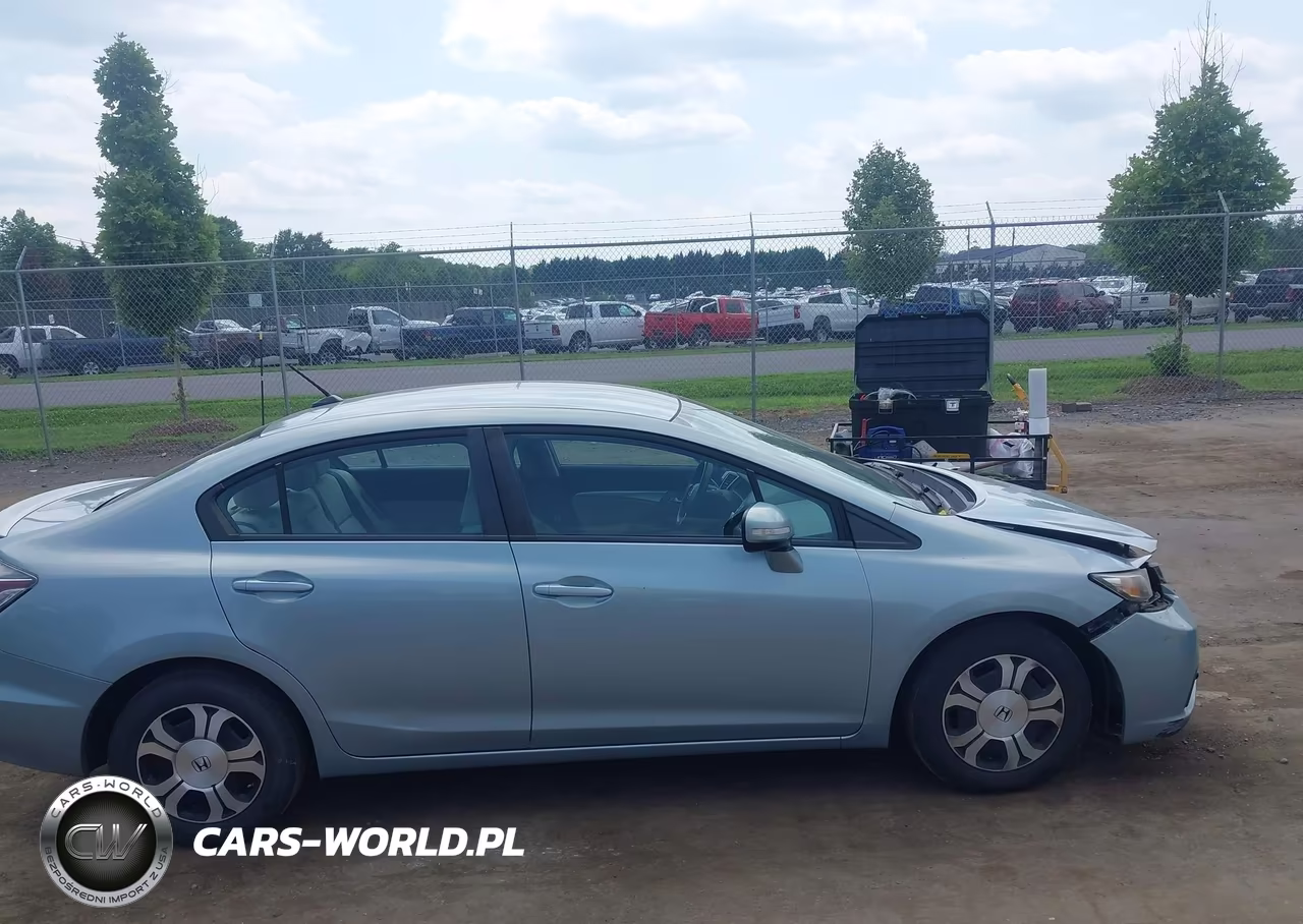 2013 Honda Civic Hybrid VIN:19XFB4F27DE001955 - 13