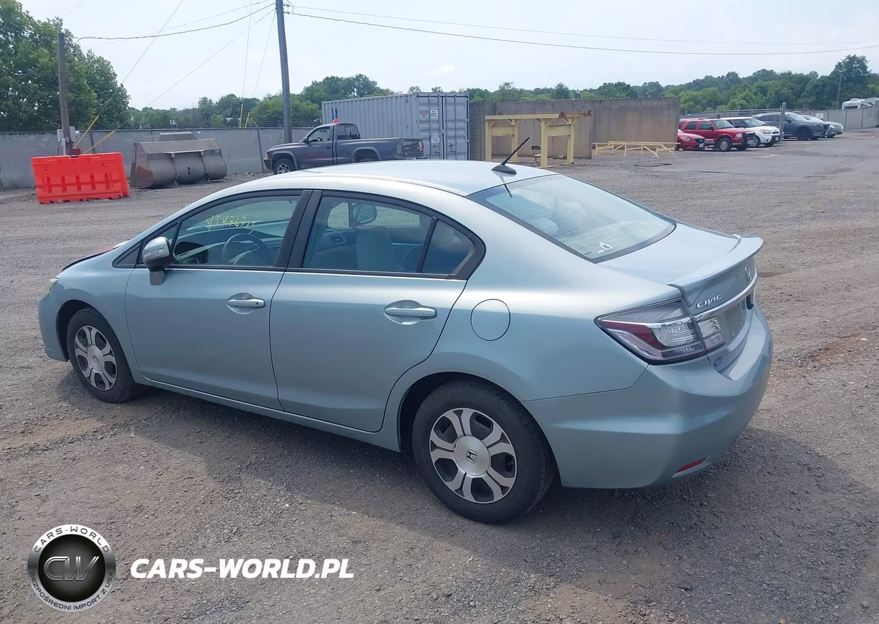 2013 Honda Civic Hybrid VIN:19XFB4F27DE001955 - 3