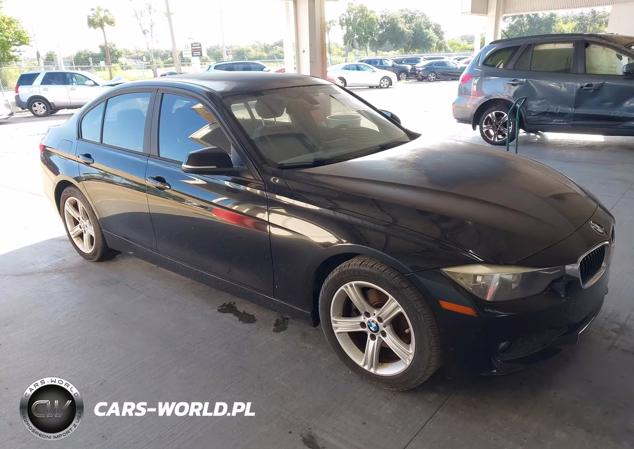 2014 BMW 320I – zdjęcie 1 z 13