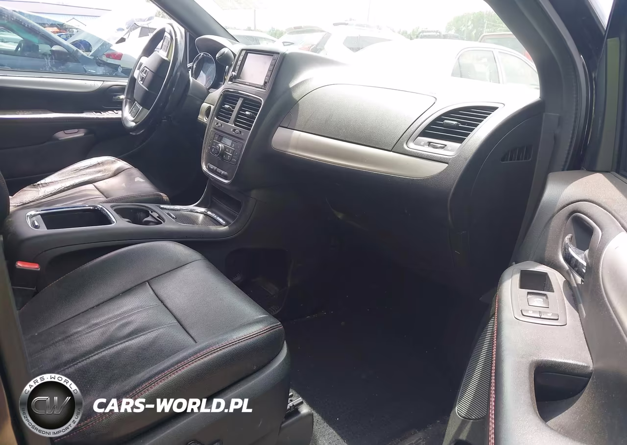 2017 Dodge Grand Caravan Gt VIN:2C4RDGEG9HR790863 - 5