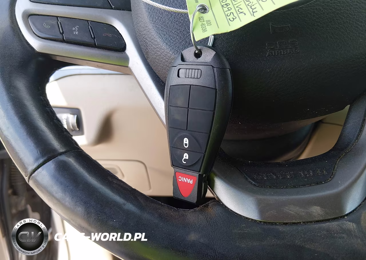 2019 Jeep Cherokee Latitude Fwd VIN:1C4PJLCB6KD108953 - 11