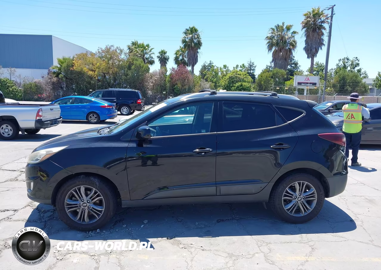 2014 Hyundai Tucson Se VIN:KM8JUCAG2EU940737 - 14