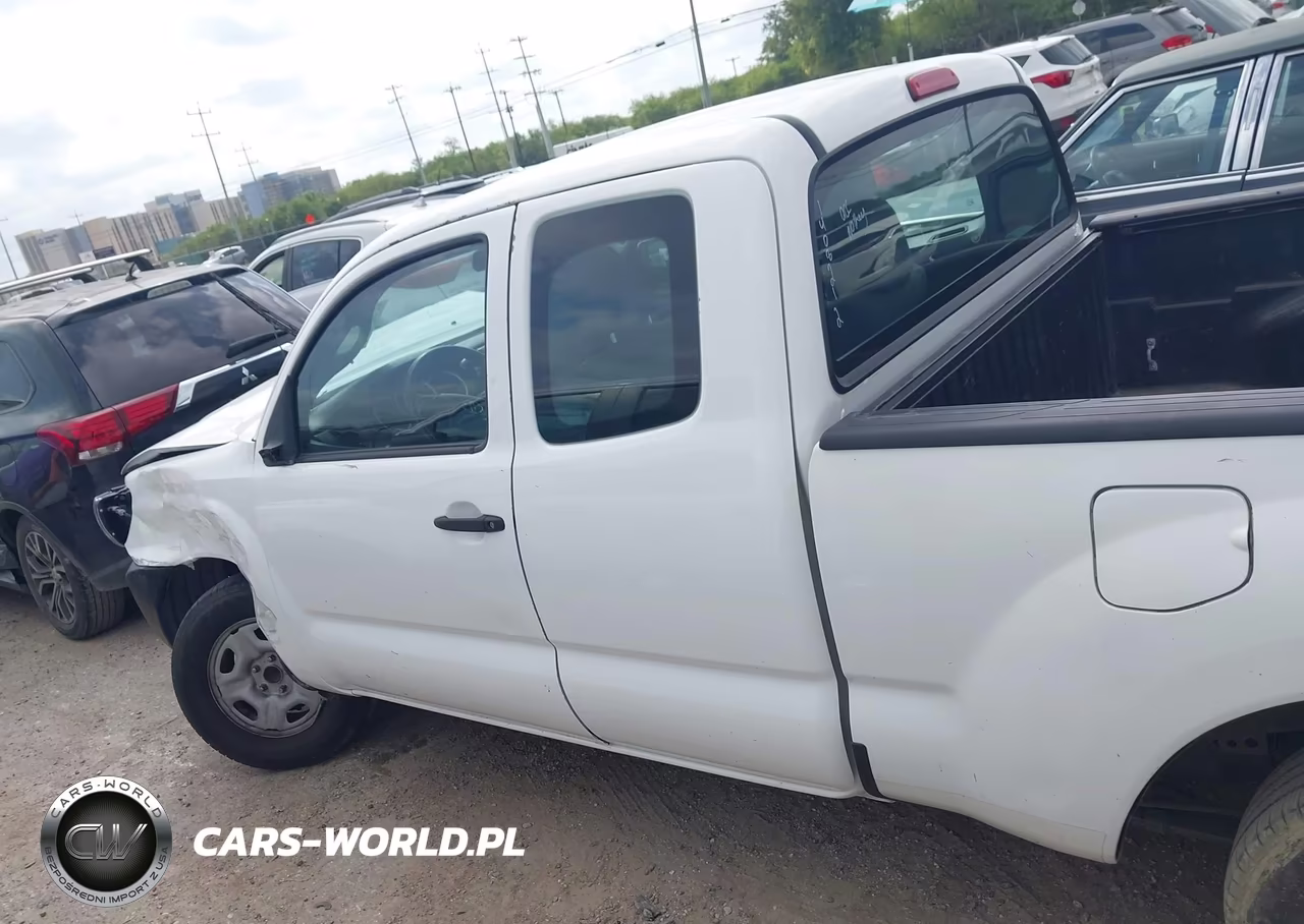 2015 Toyota Tacoma VIN:5TFTX4CN7FX056685 - 13