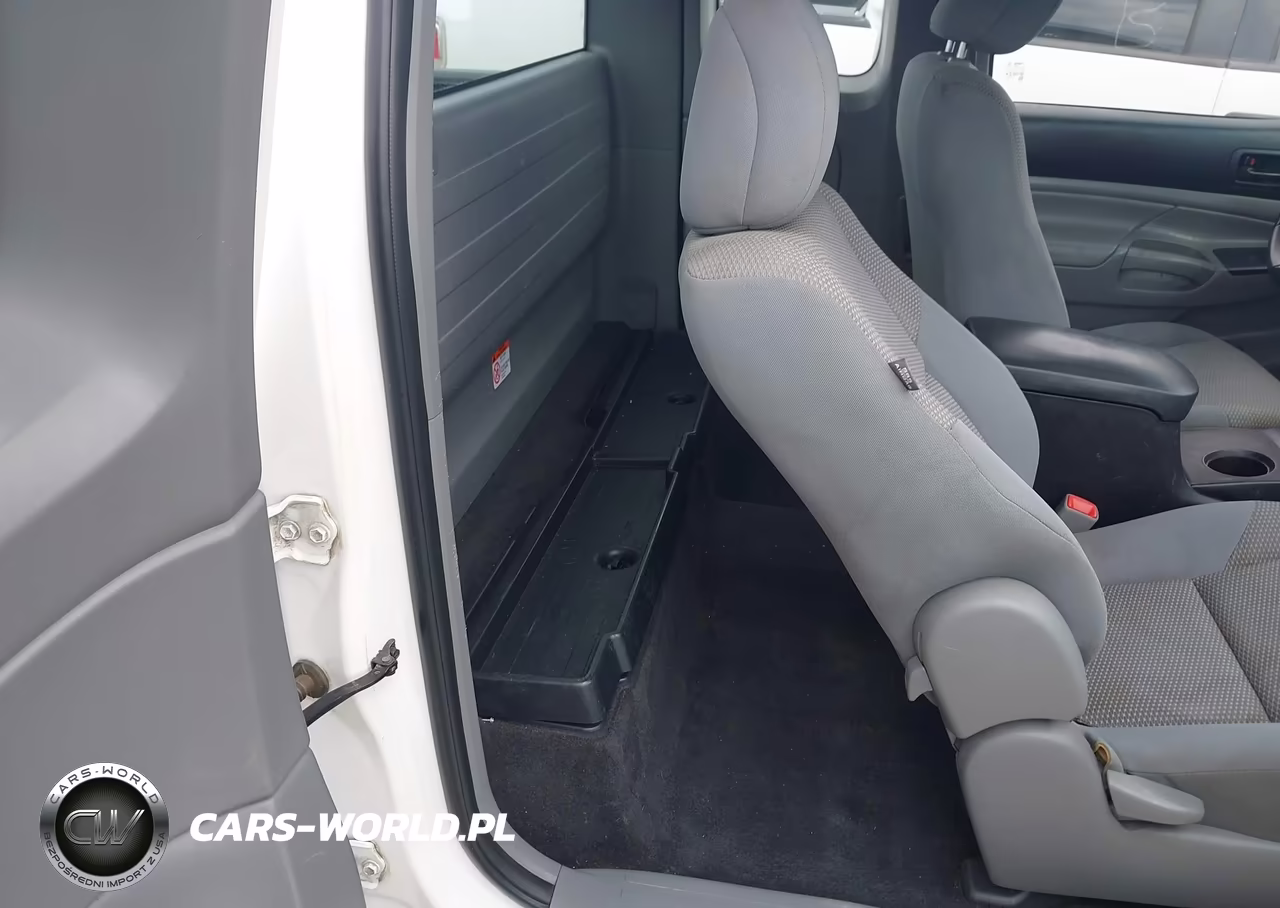 2015 Toyota Tacoma VIN:5TFTX4CN7FX056685 - 8
