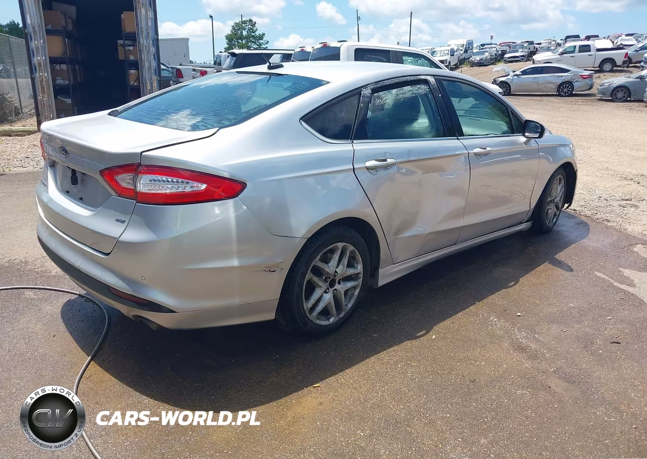 2015 Ford Fusion Se VIN:3FA6P0H75FR236181 - 4