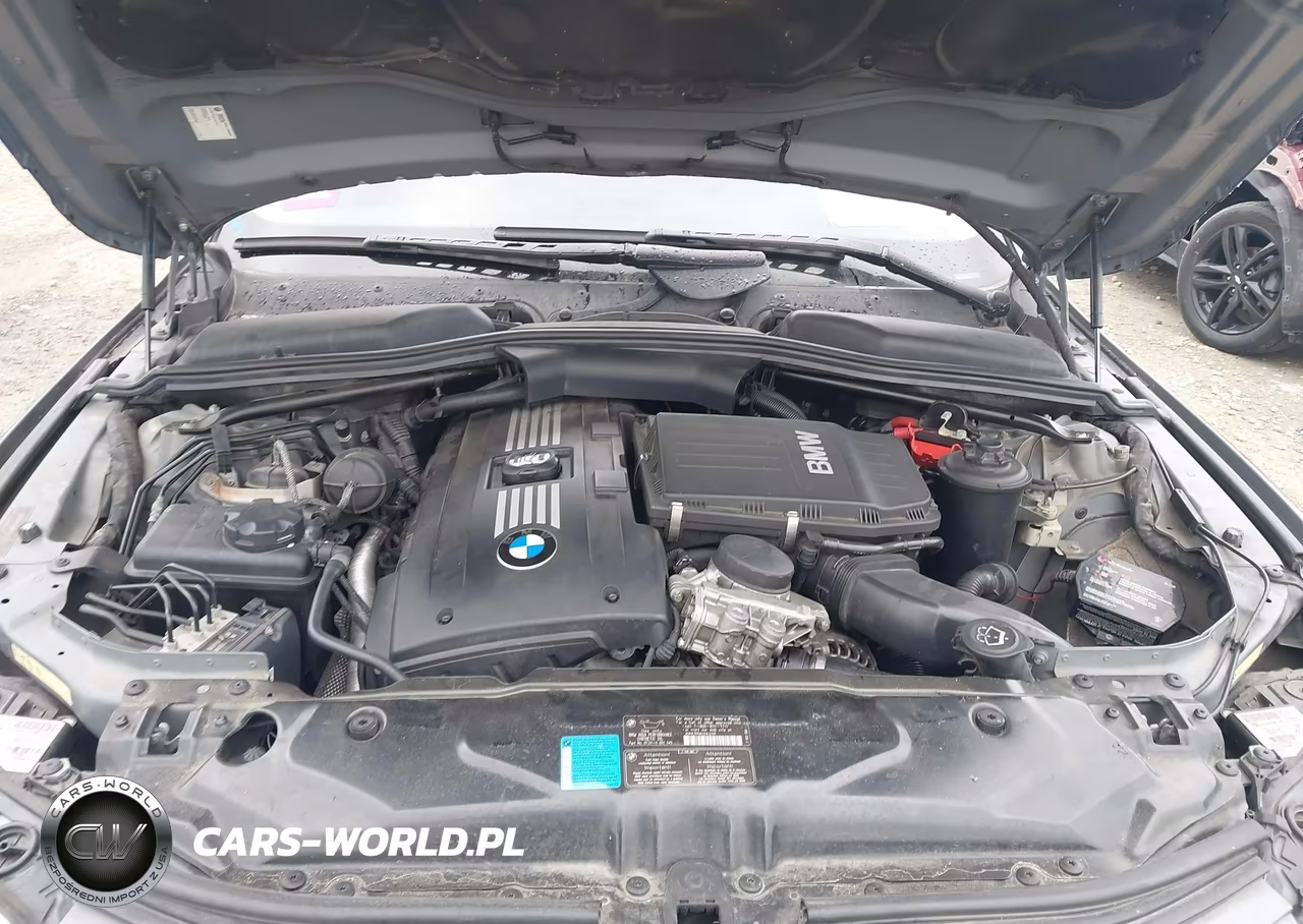 2008 BMW 535Xi VIN:WBANV93598CW56451 - 10