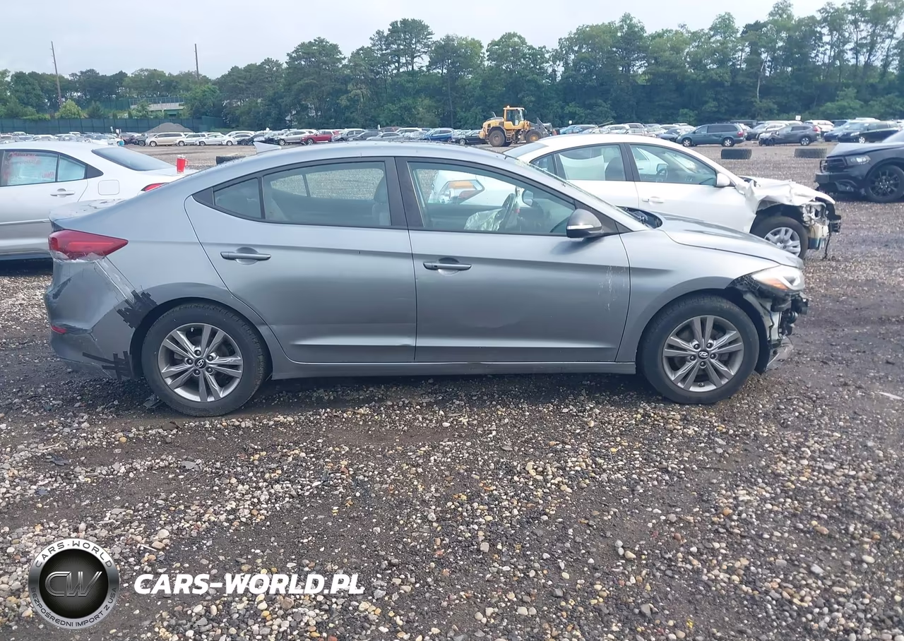 2018 Hyundai Elantra Value Edition VIN:KMHD84LF9JU511889 - 13