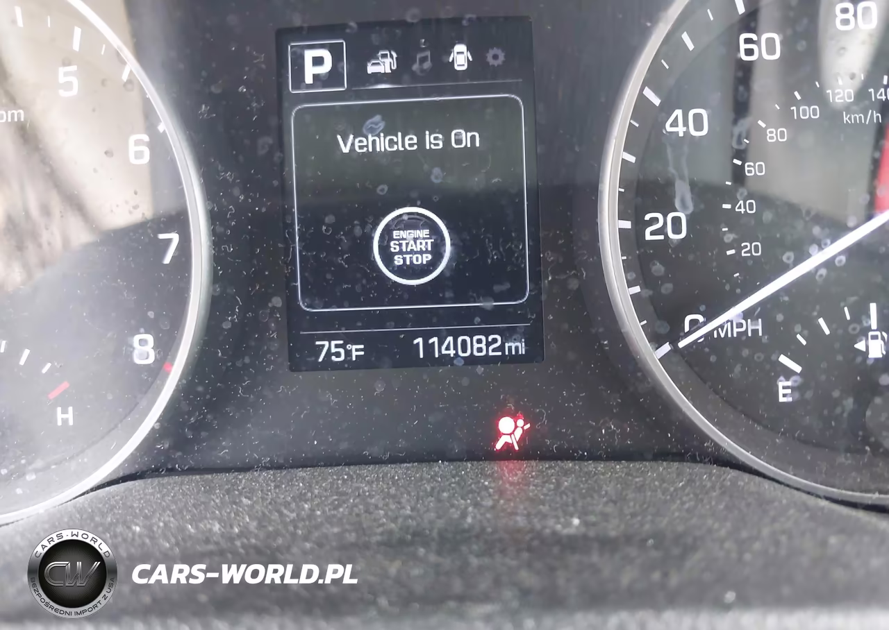 2018 Hyundai Elantra Value Edition VIN:KMHD84LF9JU511889 - 15