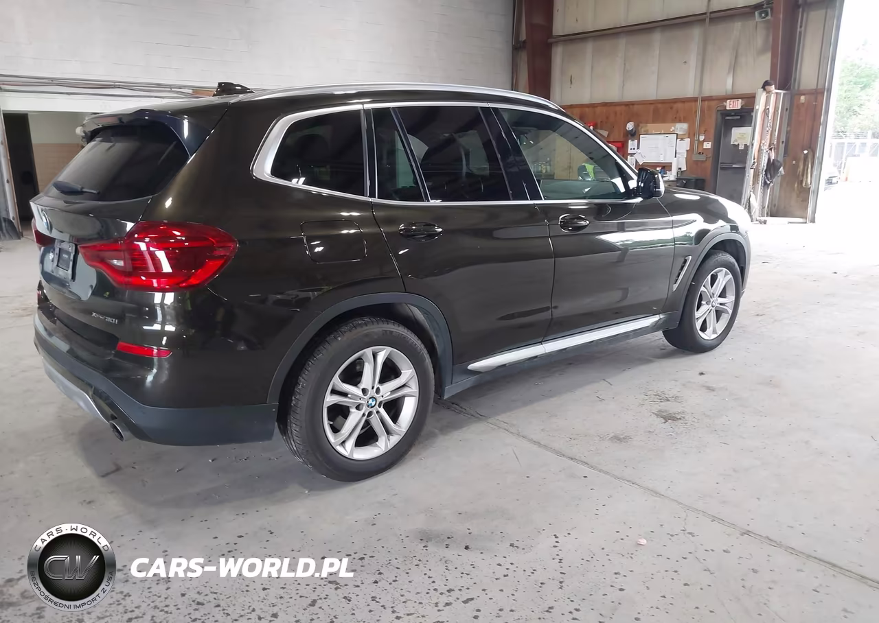 2019 BMW X3 xDrive30I VIN:5UXTR9C57KLE21277 - 4