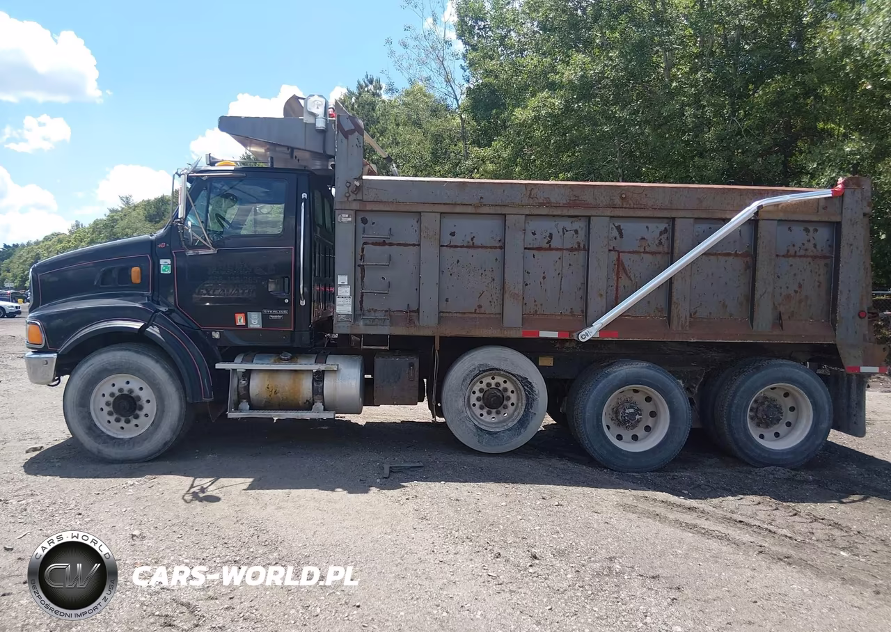 2006 Sterling Truck L 9500 VIN:2FZHAZCV46AV20410 - 15