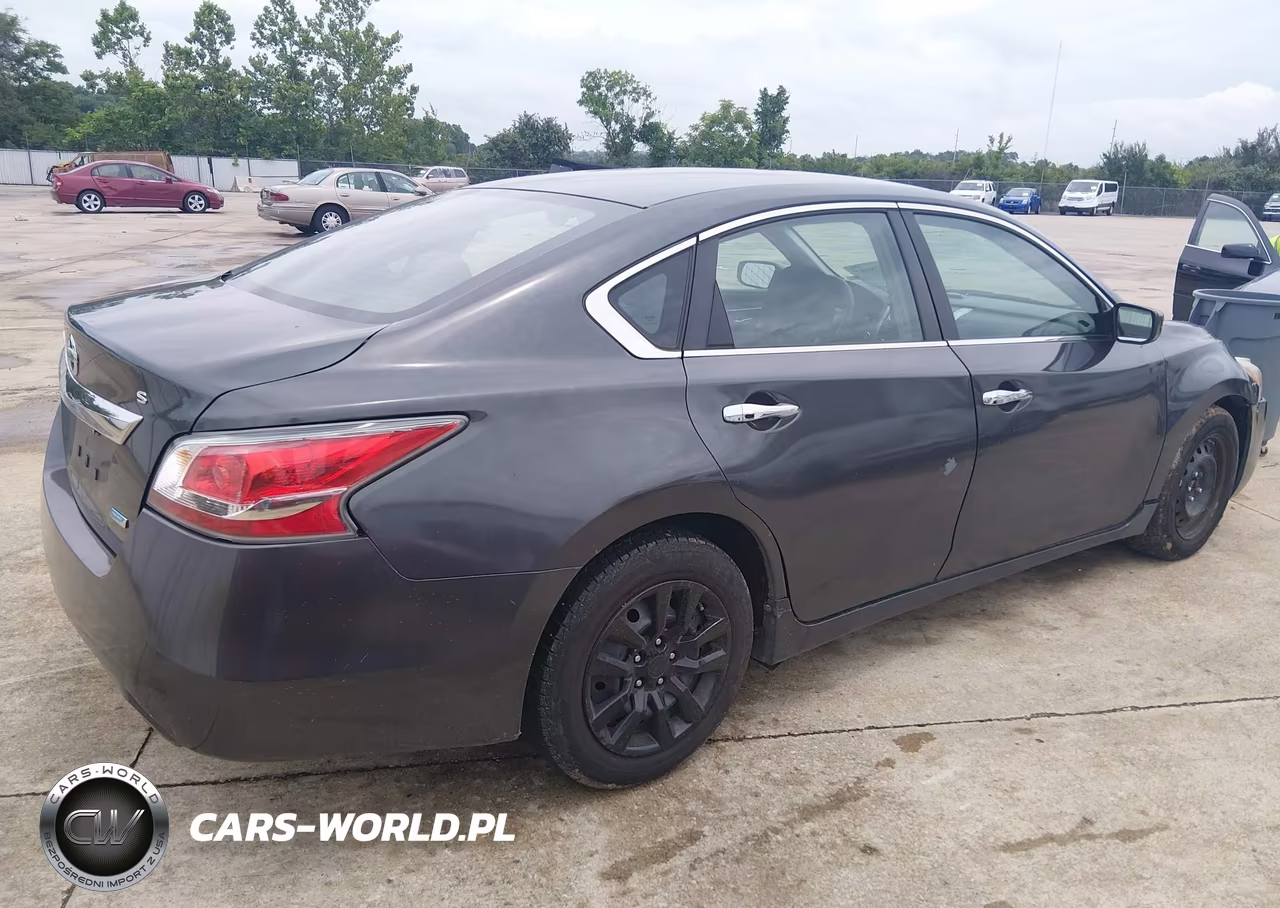 2013 Nissan Altima 2.5 S VIN:1N4AL3AP3DN511340 - 4
