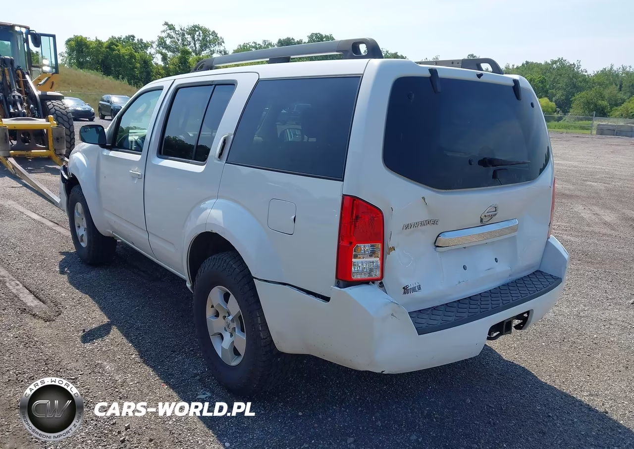 2012 Nissan Pathfinder S VIN:5N1AR1NB6CC639654 - 3