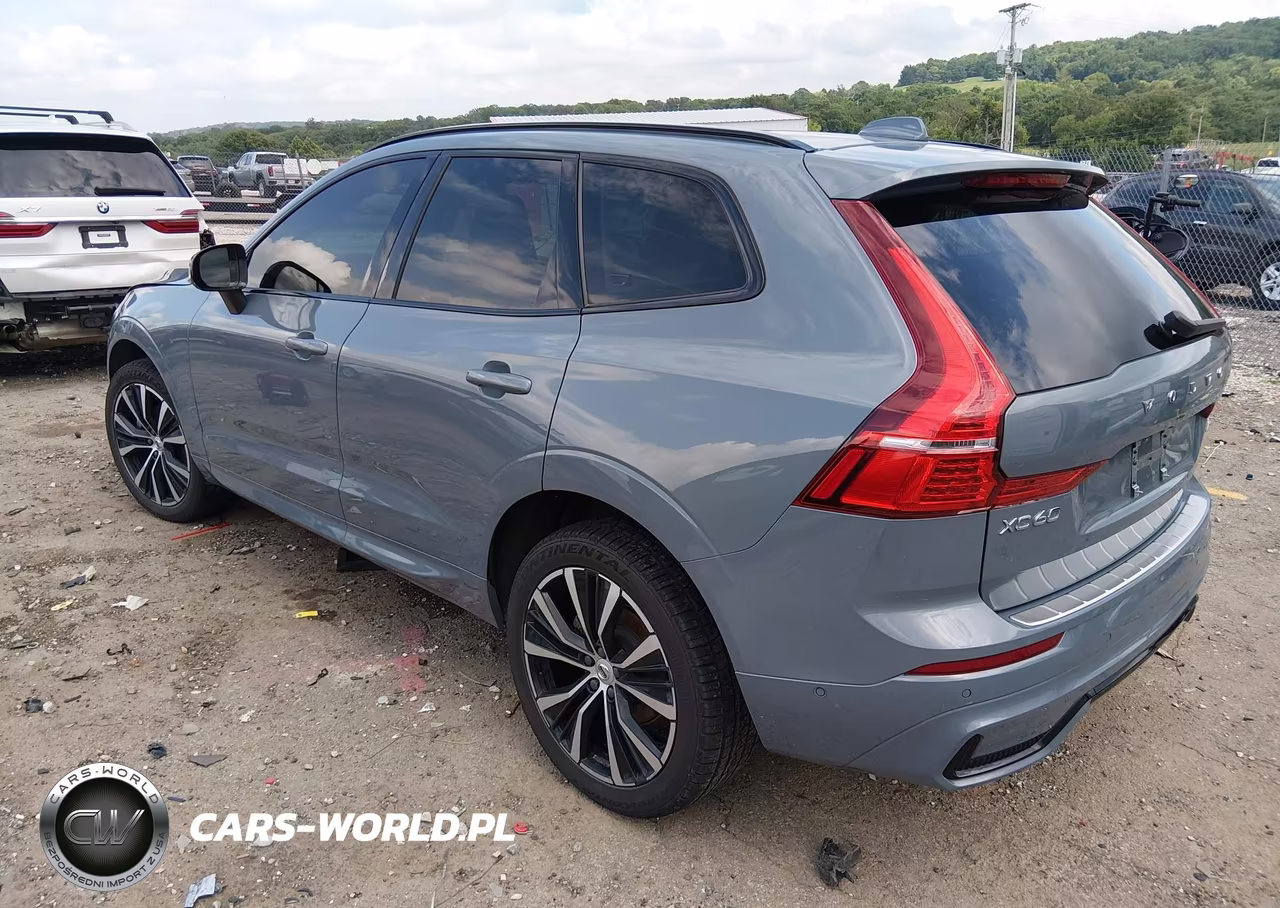 2024 Volvo Xc60 B5 Plus Dark Theme VIN:YV4L12RL0R1713472 - 3