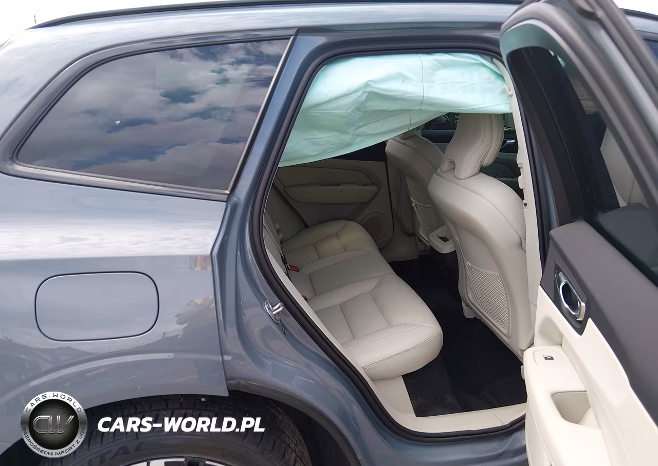 2024 Volvo Xc60 B5 Plus Dark Theme VIN:YV4L12RL0R1713472 - 8