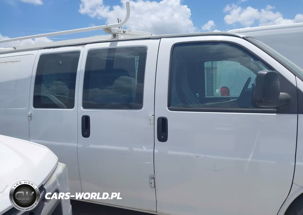 2014 Chevrolet Express 2500 Work Van VIN:1GCWGFCA4E1140339 - 13