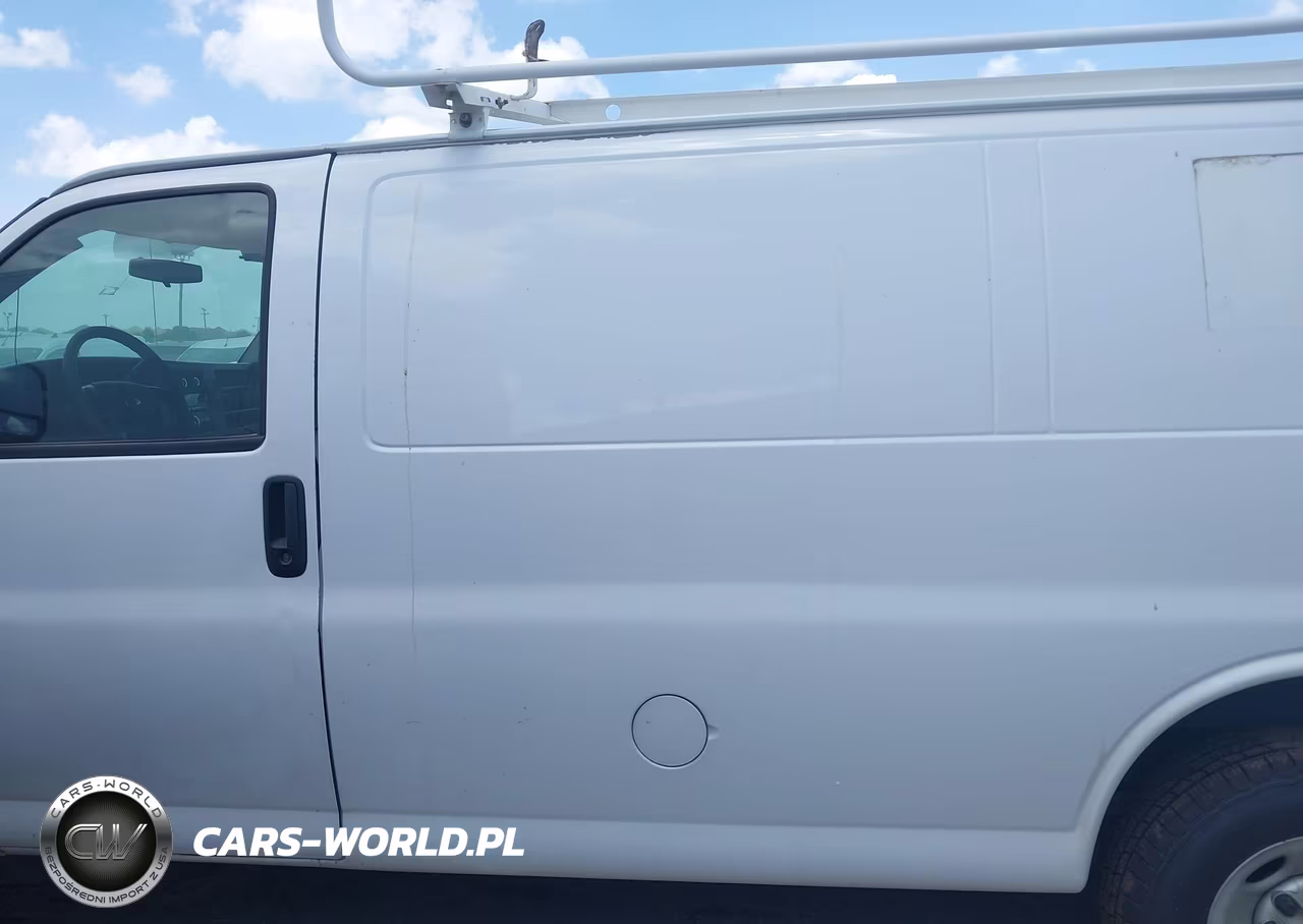 2014 Chevrolet Express 2500 Work Van VIN:1GCWGFCA4E1140339 - 14