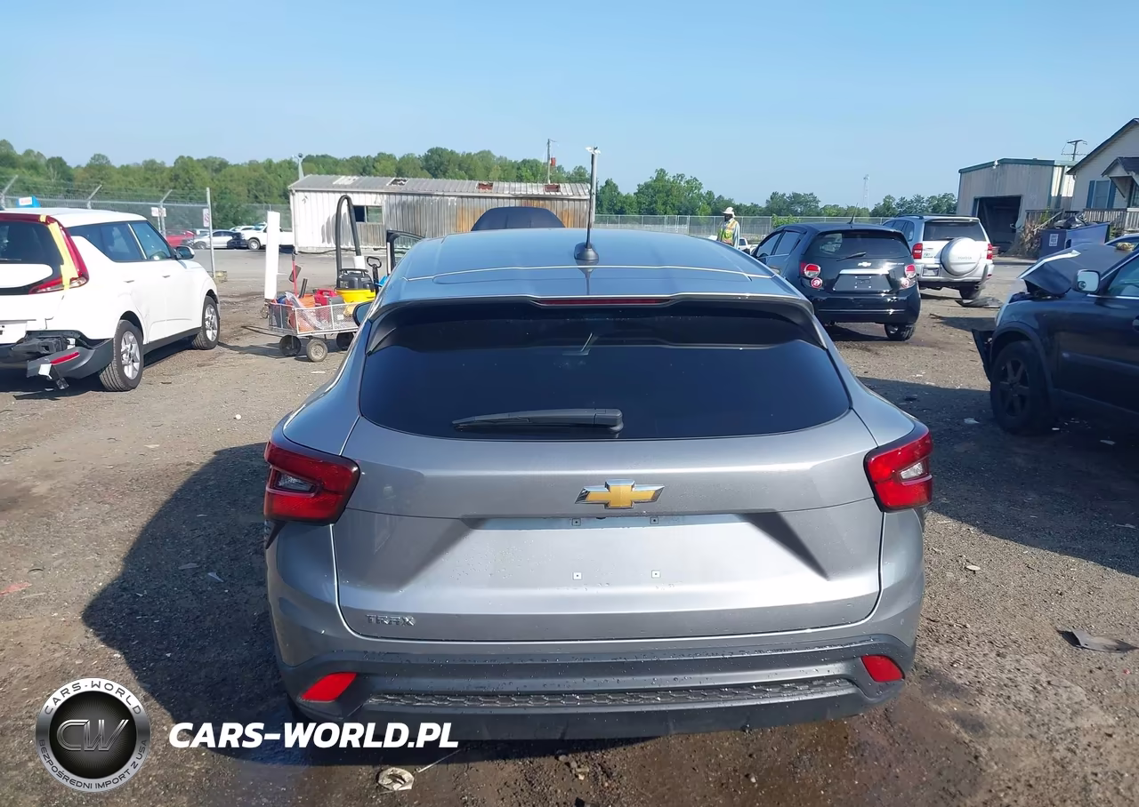 2025 Chevrolet Trax Fwd Ls VIN:KL77LFEP8SC129956 - 17