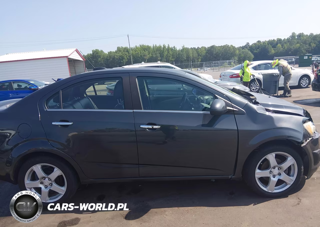2016 Chevrolet Sonic Ltz Auto VIN:1G1JE5SB2G4157204 - 13
