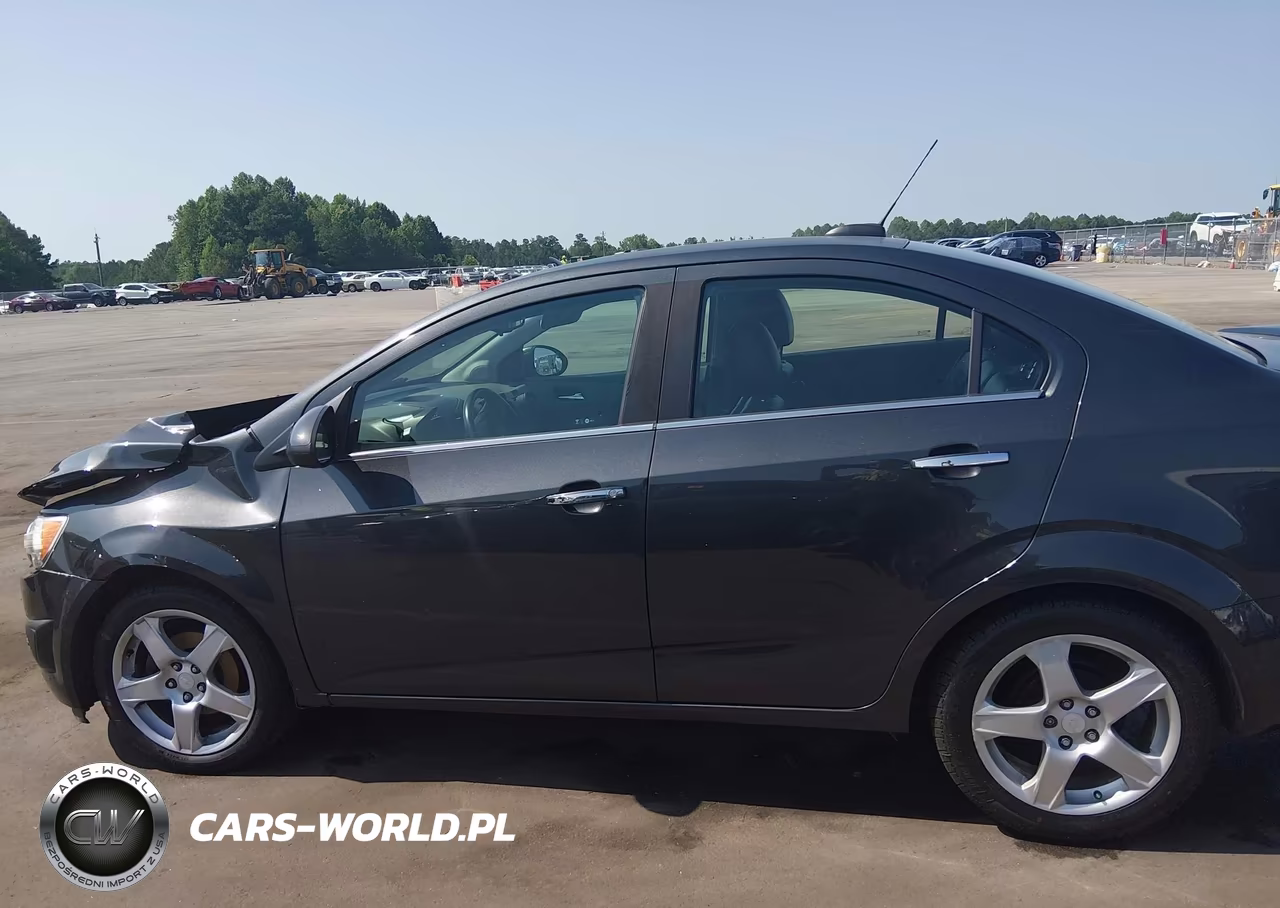 2016 Chevrolet Sonic Ltz Auto VIN:1G1JE5SB2G4157204 - 14