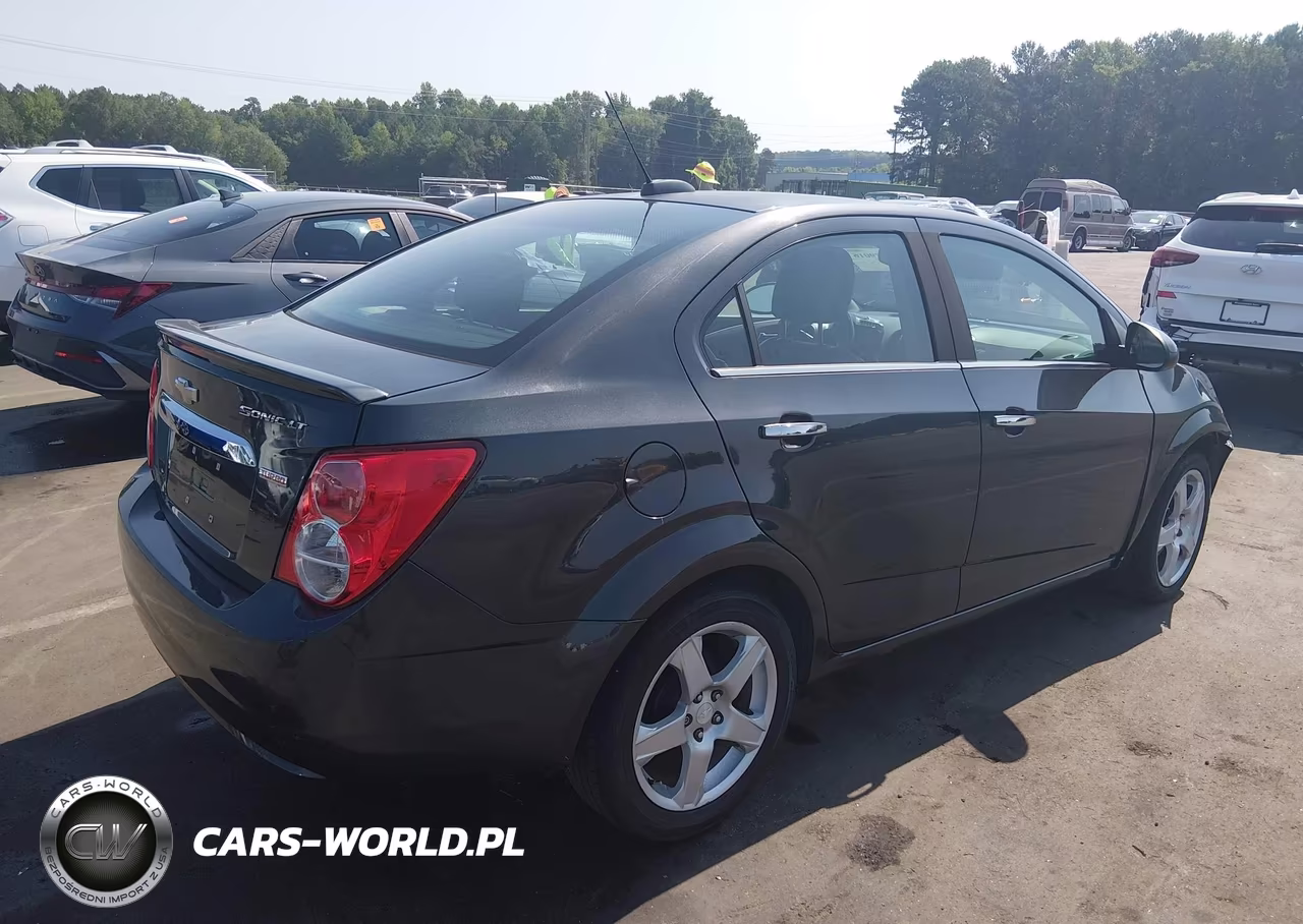 2016 Chevrolet Sonic Ltz Auto VIN:1G1JE5SB2G4157204 - 4